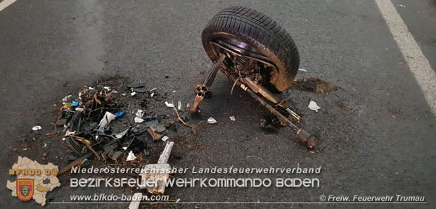 20181213 Verkehrsunfall auf der L16 Trumau  Foto: © Freiwillige Feuerwehr Trumau