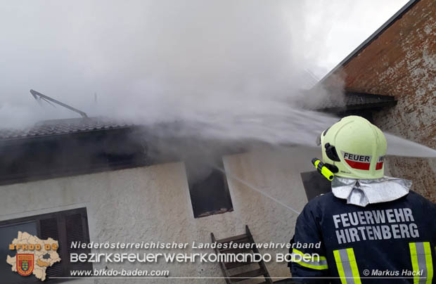 20181217 Wohnhausbrand in Lindabrunn-Enzesfeld forderte 8 Freiwillige Feuerwehren  Foto: © ASB oeA Markus Hackl