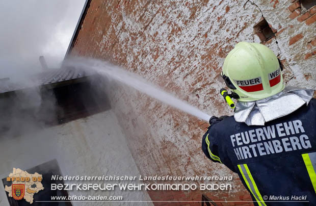 20181217 Wohnhausbrand in Lindabrunn-Enzesfeld forderte 8 Freiwillige Feuerwehren  Foto: © ASB oeA Markus Hackl
