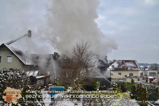 20181217 Wohnhausbrand in Lindabrunn-Enzesfeld forderte 8 Freiwillige Feuerwehren  Foto: © Thomas Lenger Monatsrevue.at