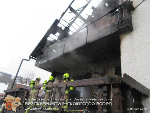 20181217 Wohnhausbrand in Lindabrunn-Enzesfeld forderte 8 Freiwillige Feuerwehren  Foto: © ASB oeA Markus Hackl