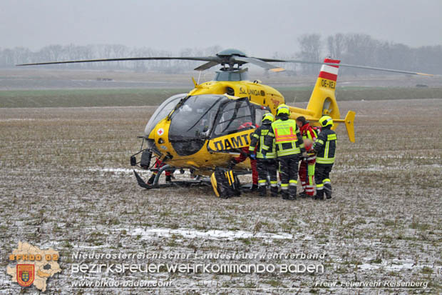 20181220 Schwerer Verkehrsunfall zwischen Reisenberg und Gramatneusiedl  Foto: © Freiwillige Feuerwehr Reisenberg