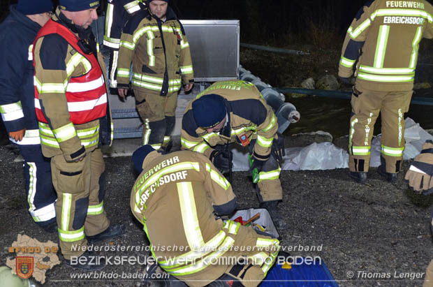 20181224 Feuerwehreinsatz in Ebreichsdorf bei der Piesting Wehranlage Foto: © Thomas Lenger 20181224 Feuerwehreinsatz in Ebreichsdorf bei der Piesting Wehranlage Foto: © Thomas Lenger
