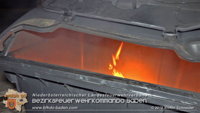 20190101 Silvesternacht 2018/2019 in Pfaffstätten  Foto: © Stefan Schneider