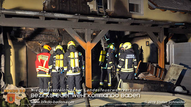 20190103 Brand in einer Tribuswinkler Reihenwohnhausanlage  Foto: © Stefan Schneider