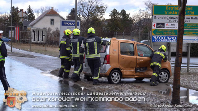 20190212 Verkehrsunfall auf der LB17 in Oeynhausen/Tribuswinkel  Foto: © Stefan Schneider