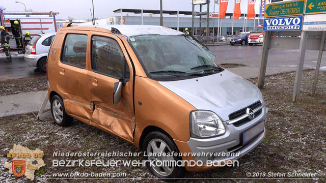 20190212 Verkehrsunfall auf der LB17 in Oeynhausen/Tribuswinkel  Foto: © Stefan Schneider