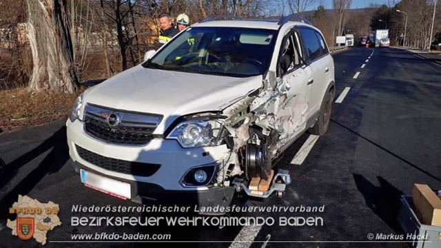 20190219 Verkehrsunfall auf der LB18 in Pottenstein  Foto: © Markus Hackl FF Pottenstein