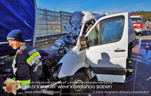 20190223 Verkehrsunfall auf der A21 zwischen Hochstraß und Alland im Gemeindegebiet Klausen-Leopoldsdorf  Foto: © Herbert Fischbacher