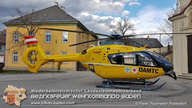 20190307 Verkehrsunfall mitten im Ortsgebiet Pottendorf  Foto: © Pfingstl FF Pottendorf