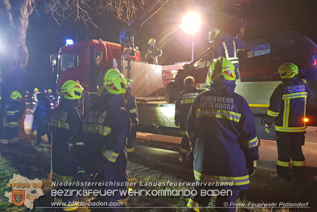 20190324 Verkehrsunfall auf der L157 Pottendorf-Tattendorf  Foto: © Pfingstl FF Pottendorf