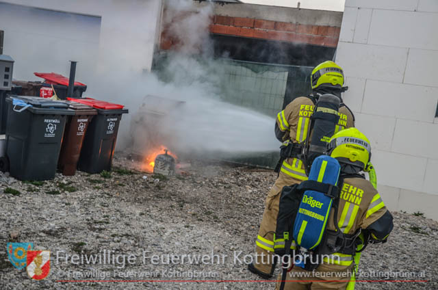 20190329 Brand einer Gasflasche in Kottingbrunn  Foto: © Freiwillige Feuerwehr Kottingbrunn