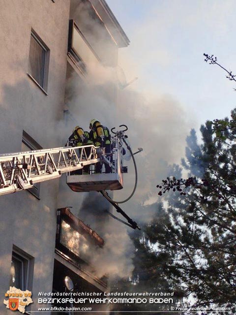 20190401 Brand in einer Gainfarner Wohnhausanlage  Foto: © Freiwillige Feuerwehr Gainfarn