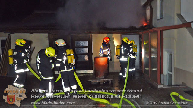 20190402 Brand eines Nebengebäudes in Tribuswinkel  Foto: © Stefan Schneider
