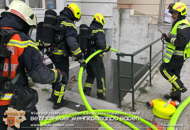 20190405 Kellerbrand in Badener Mehrparteienwohnhaus im Ortsteil Weikersdorf  Foto: © Pawel Belikov