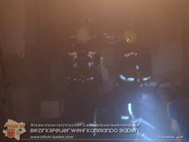 20190405 Kellerbrand in Badener Mehrparteienwohnhaus im Ortsteil Weikersdorf  Foto: © Dominik Judt