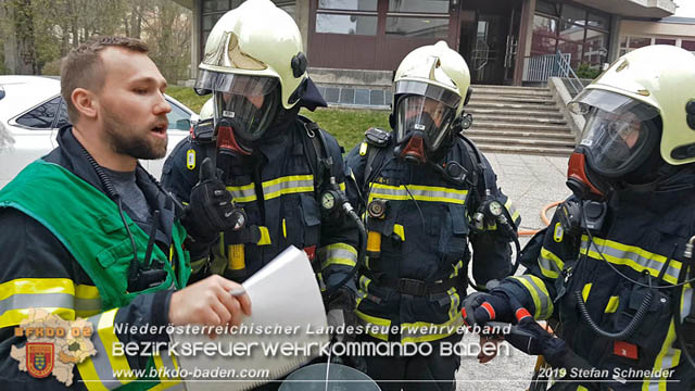 20190405 Kellerbrand in Badener Mehrparteienwohnhaus im Ortsteil Weikersdorf  Foto: © Stefan Schneider