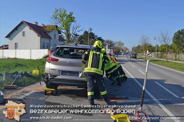 20190419 Verkehrsunfall in Oeynhausen am Karfreitag  Foto: FF Oeynhauen www.ffoe.eu