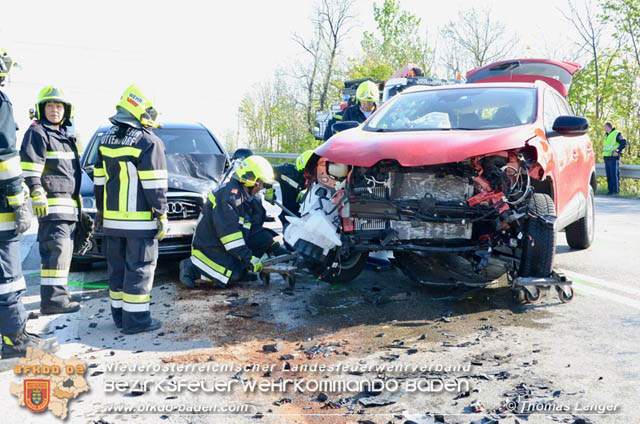 20190419 Verkehrsunfall auf der LB60 X A3 Pottendorf  Foto: © Thomas Lenger Monatsrevue.at