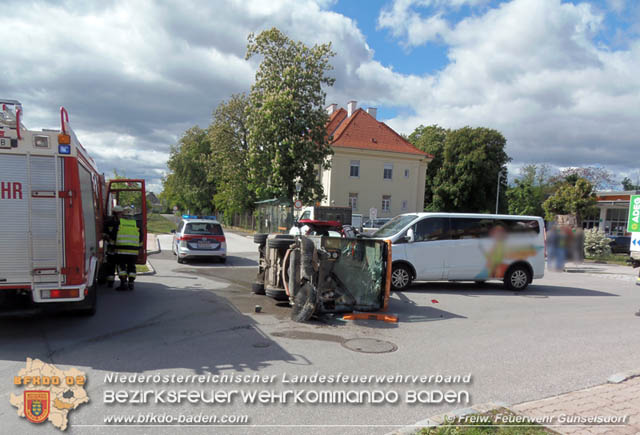 20190510 Verkehrsunfall im Zentrum Blumau-Neurißhof  Foto: © Freiwillige Feuerwehr Günselsdorf
