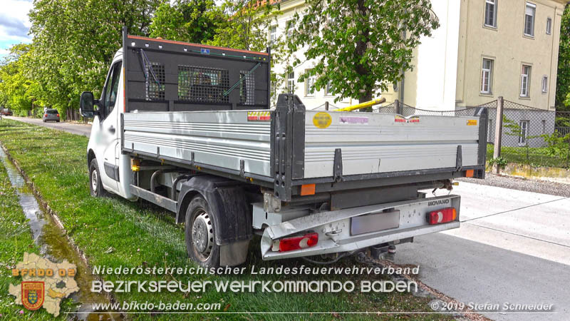 20190510 Verkehrsunfall im Zentrum Blumau-Neurißhof  Foto: © Stefan Schneider BFK Baden