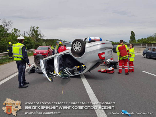 20190511 Verkehrsunfall auf der A2 bei Leobersdorf  Foto: © Martin Pock  FF Leobersdorf