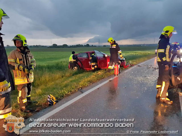 20190511 Verkehrsunfall auf der L4040 bei Leobersdorf  Foto: © Martin Pock  FF Leobersdorf