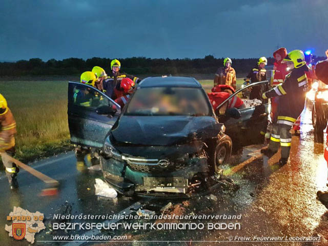 20190511 Verkehrsunfall auf der L4040 bei Leobersdorf  Foto: © Martin Pock  FF Leobersdorf