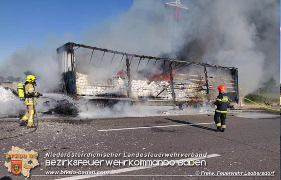 20190524 Schwerer LKW Unfall auf der A2 zwischen Wöllersdorf u. Leobersdorf  Foto: ©  FF Leobersdorf