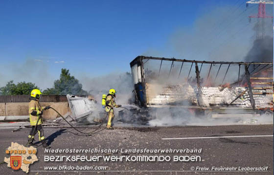 20190524 Schwerer LKW Unfall auf der A2 zwischen Wöllersdorf u. Leobersdorf  Foto: ©  FF Leobersdorf