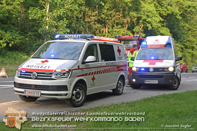 20190526  Verkehrsunfall LB210 x Siegenfeld  Foto: © Joachim Zagler