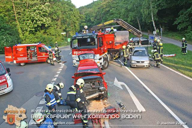 20190526  Verkehrsunfall LB210 x Siegenfeld  Foto: © Joachim Zagler
