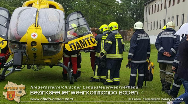 20190529 Dramatischer Arbeitsunfall in Wimpassing an der Leitha (Bgld) Foto: © Freiwillige Feuerwehr Wampersdorf 20190529 Dramatischer Arbeitsunfall in Wimpassing an der Leitha (Bgld) Foto: © Freiwillige Feuerwehr Wampersdorf