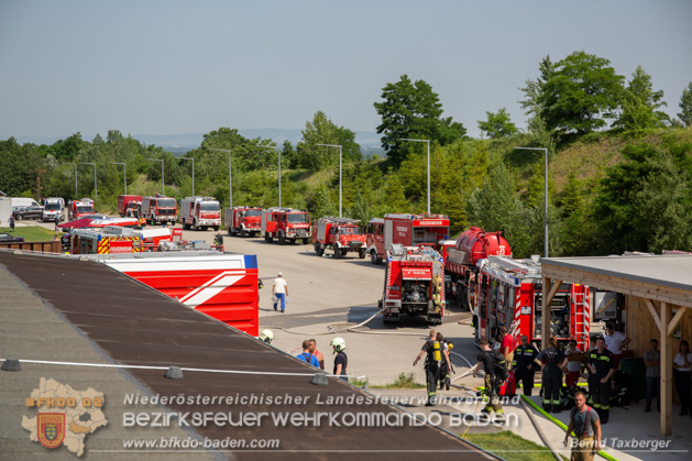 20190614 Großbrand Leobersdorf - Fotos: Bernd Taxberger, FF Leobersdorf, FF Bad Vöslau