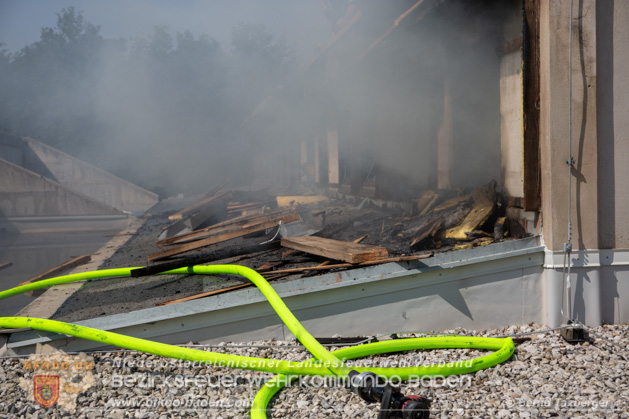 20190614 Großbrand Leobersdorf - Fotos: Bernd Taxberger, FF Leobersdorf, FF Bad Vöslau
