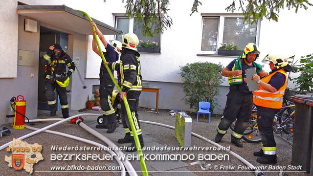 20190706 Küchenbrand in Badener Mehrparteien-Wohnhausanlage rasch gelöscht  Foto: © Stefan Schneider FF Baden-Stadt