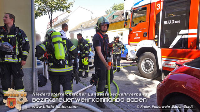 20190706 Küchenbrand in Badener Mehrparteien-Wohnhausanlage rasch gelöscht  Foto: © Stefan Schneider FF Baden-Stadt