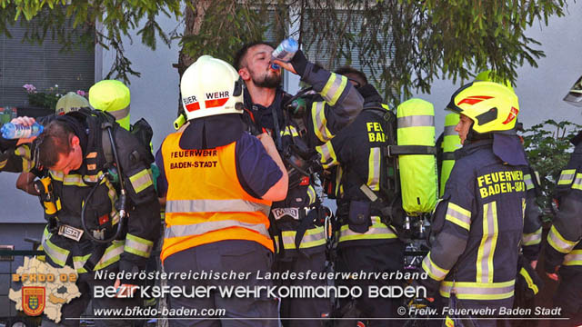 20190706 Küchenbrand in Badener Mehrparteien-Wohnhausanlage rasch gelöscht  Foto: © Stefan Schneider FF Baden-Stadt