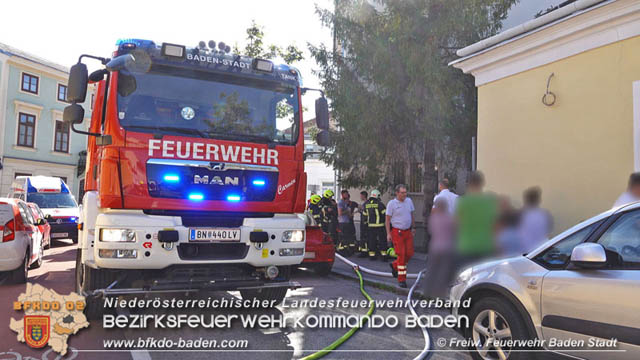 20190706 Küchenbrand in Badener Mehrparteien-Wohnhausanlage rasch gelöscht  Foto: © Stefan Schneider FF Baden-Stadt