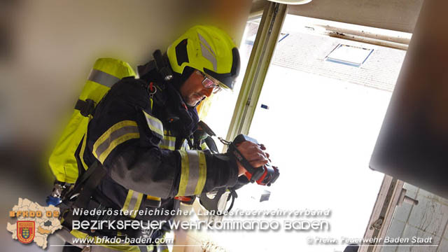20190706 Küchenbrand in Badener Mehrparteien-Wohnhausanlage rasch gelöscht  Foto: © Stefan Schneider FF Baden-Stadt