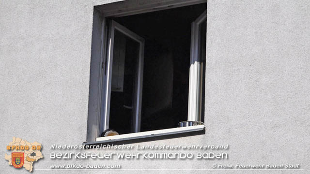 20190706 Küchenbrand in Badener Mehrparteien-Wohnhausanlage rasch gelöscht  Foto: © Stefan Schneider FF Baden-Stadt