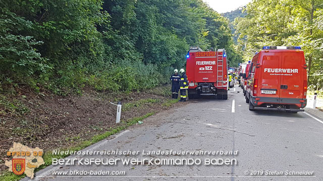 20190716 Verkehrsunfall auf der LB210 Helenental  Fotos: © Stefan Schneider FF Baden-Stadt