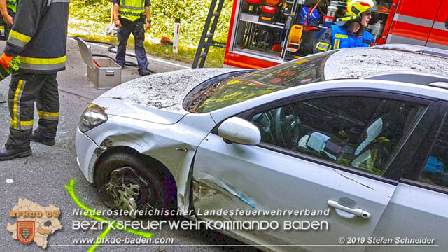 20190716 Verkehrsunfall auf der LB210 Helenental  Fotos: © Stefan Schneider FF Baden-Stadt