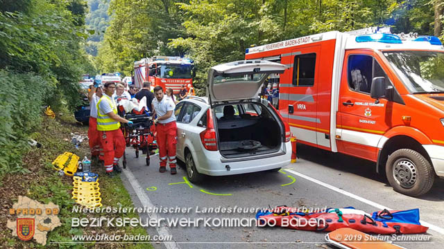 20190716 Verkehrsunfall auf der LB210 Helenental  Fotos: © Stefan Schneider FF Baden-Stadt
