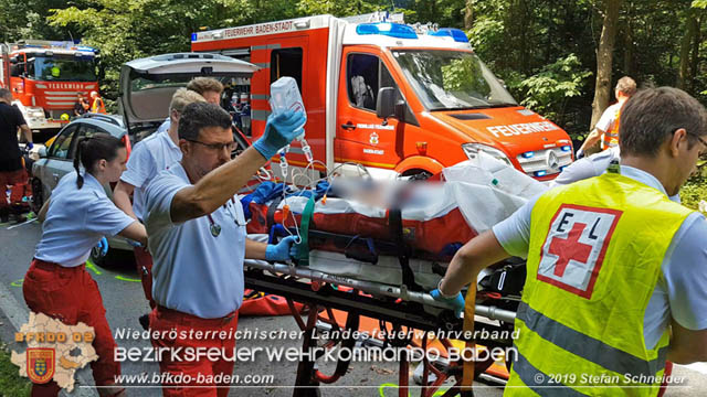 20190716 Verkehrsunfall auf der LB210 Helenental  Fotos: © Stefan Schneider FF Baden-Stadt