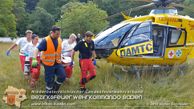 20190716 Verkehrsunfall auf der LB210 Helenental  Fotos: © Stefan Schneider FF Baden-Stadt