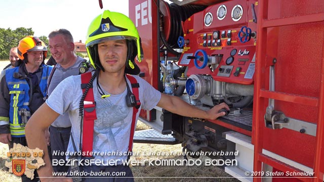 20190720 Größerer Flurbrand in Pfaffstätten Foto: © Stefan Schneider