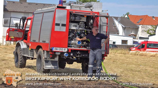 20190720 Größerer Flurbrand in Pfaffstätten Foto: © Stefan Schneider
