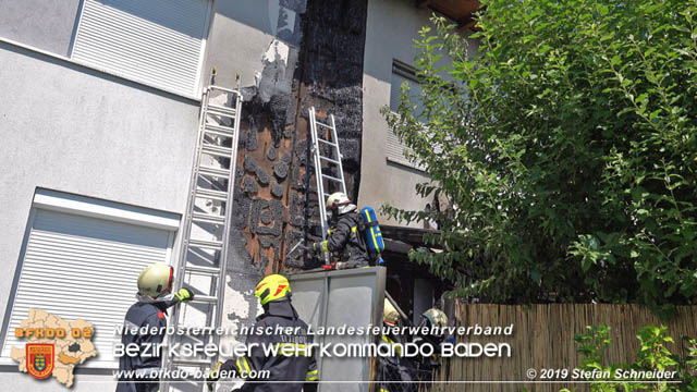 20190724 Brand bei einer Tattendorfer Reihenhausanlage Foto: © Stefan Schneider 20190724 Brand bei einer Tattendorfer Reihenhausanlage Foto: © Stefan Schneider