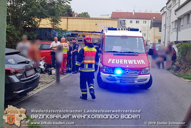 20190827 Brand in der Wohnung eines Traiskirchner Mehrpartein-Wohnhaus  Foto: Stefan Schneider